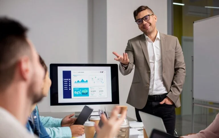 Benefits of Hiring a Pitch Deck Consultant: Boosting Your Success