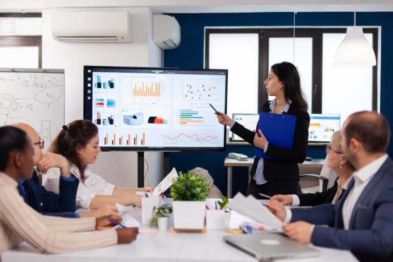 Build a Winning Pitch Deck that Secures Investor Funding